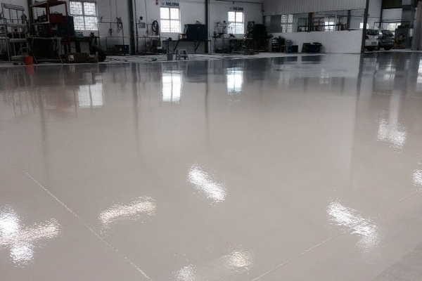 Polished Concrete Shop Floor